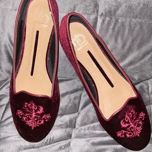 New DIRECTIONS HOLIDAY SLIPPERS